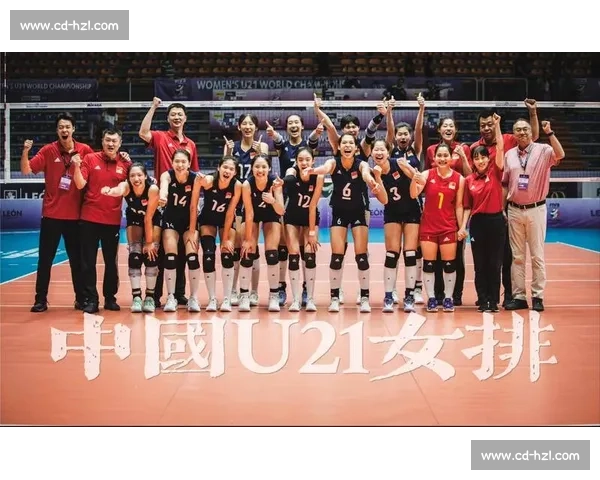 中国女排迎战美国女排鏖战赛场 展现竞技与团队精神的巅峰对决